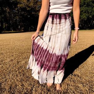 Maxi skirt